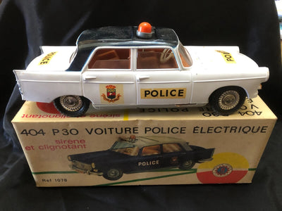 Peugeot 404 – Jouet ancien de la marque France Jouets, réf. 1078