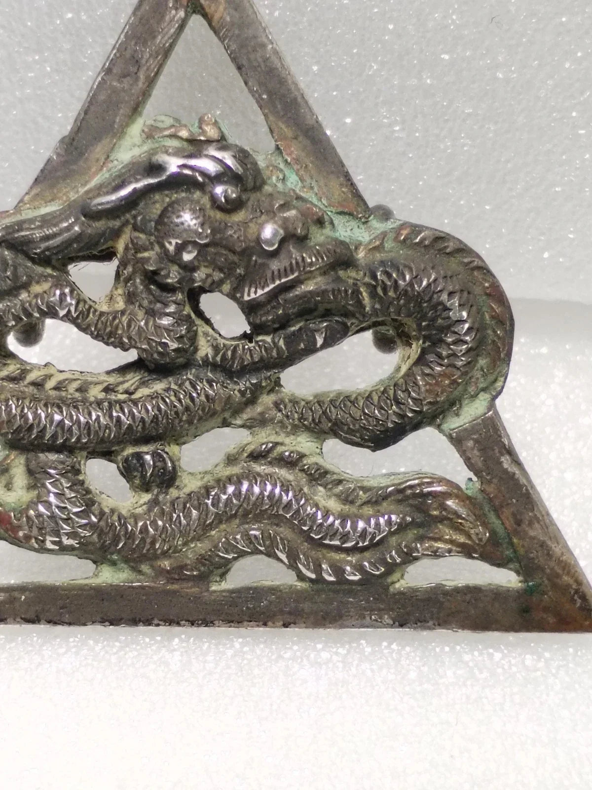 RARE Insigne militaire ancien en ARGENT MASSIF