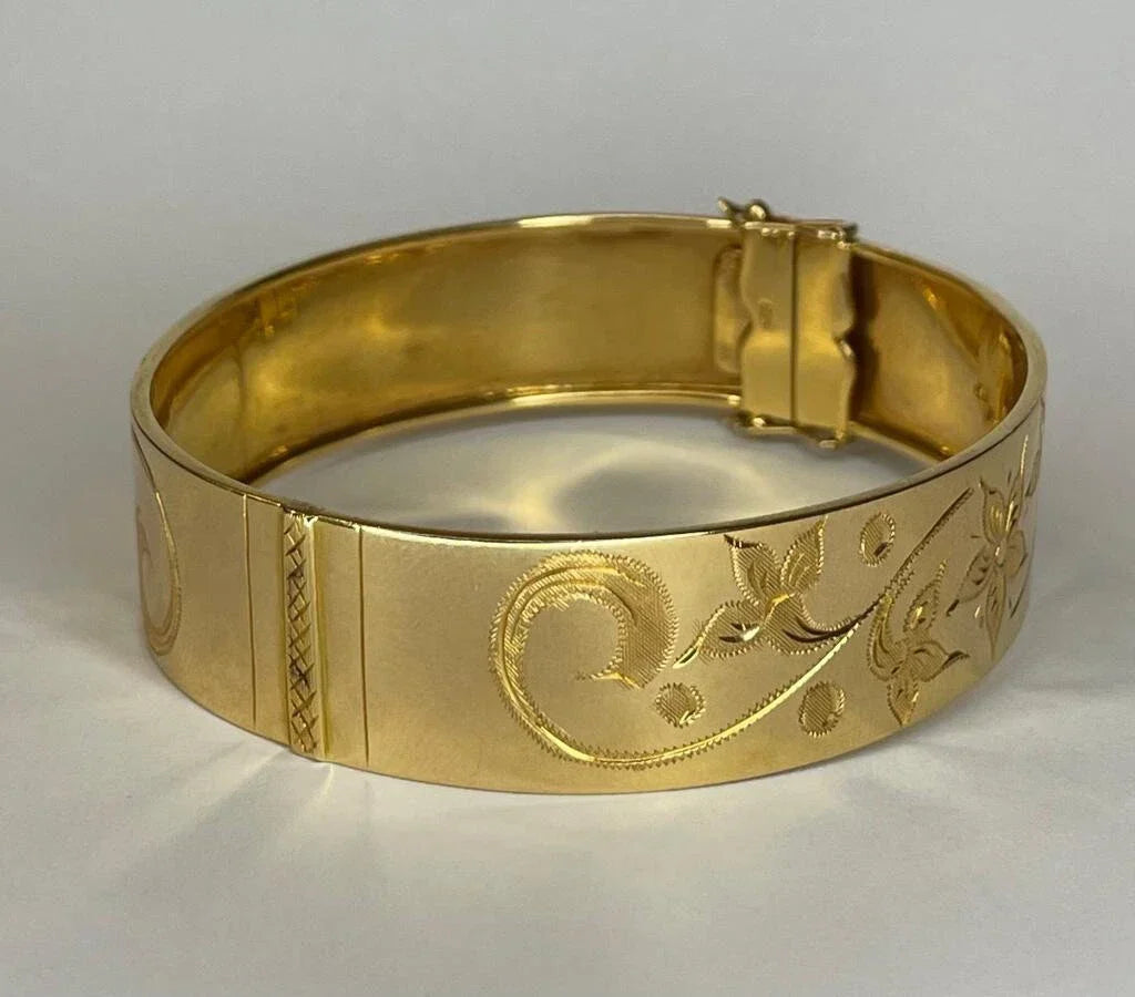 Bracelet Jonc ouvrant en Or Jaune 18K
