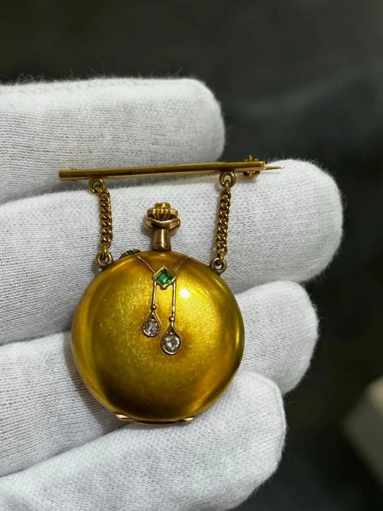 Combiné Broche-Montre "Châtelaine" – Or 14k, Émeraudes & Diamants