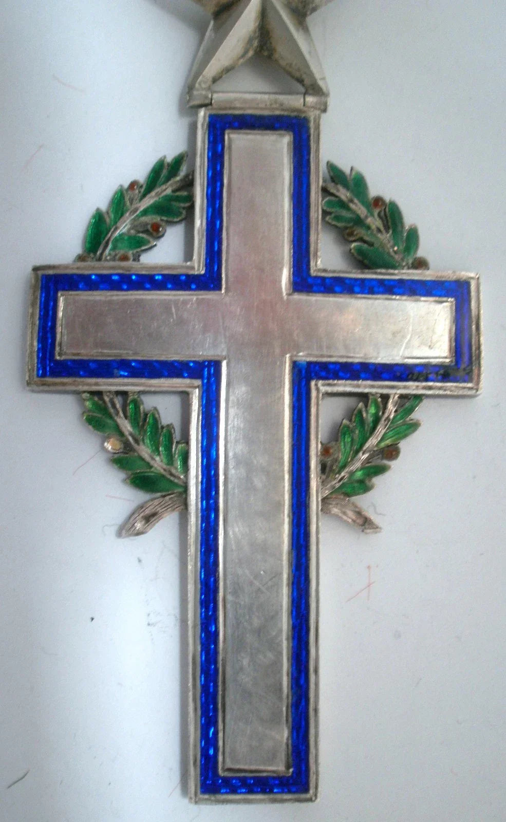 Superbe Croix d’aumônier de l’Armée – Modèle 1891 – Argent et émail