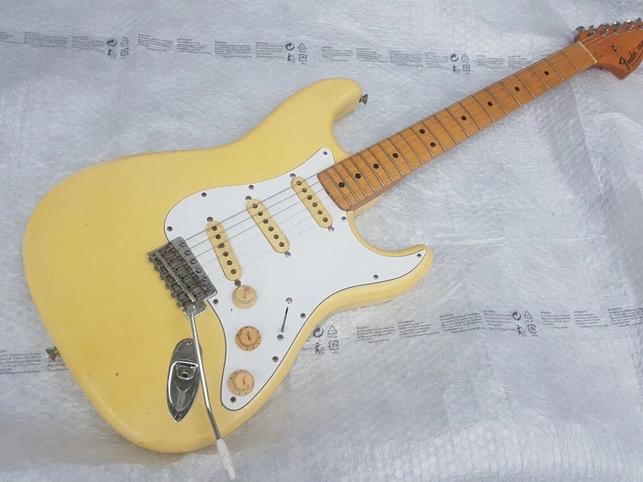 1969 FENDER STRATOCASTER – Maple Cap Neck (USA)