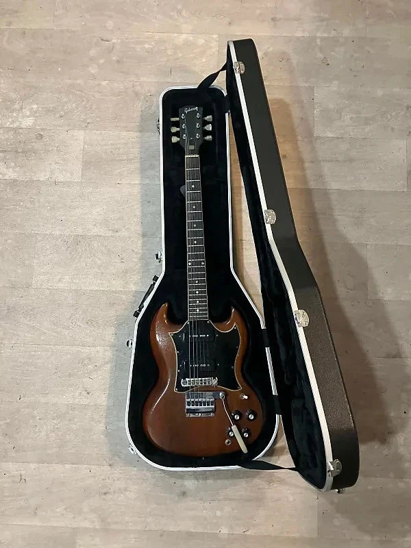 GIBSON SG SPECIAL P90 VIBROLA – Cherry Finish (1969)
