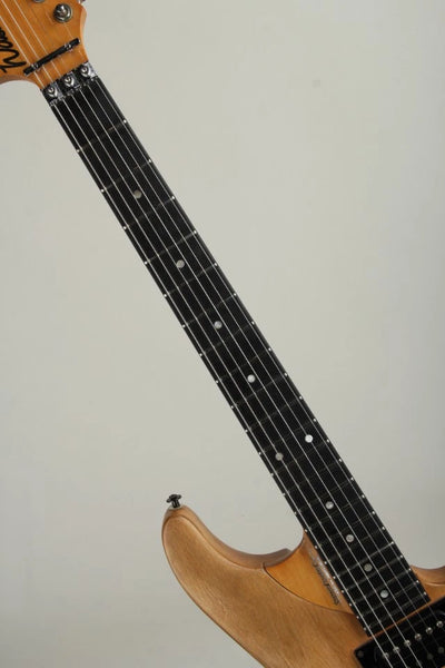 Washburn N4 – Signature Nuno Bettencourt